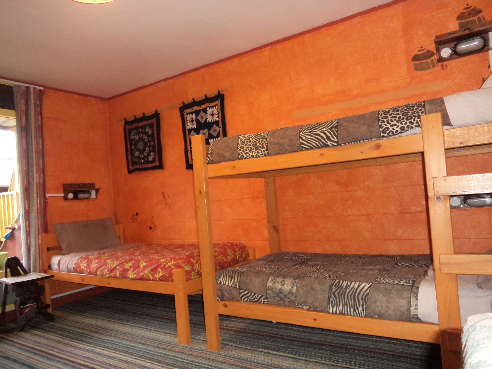 Global Village Travellers Lodge Греймут Экстерьер фото A typical room at Club Med
